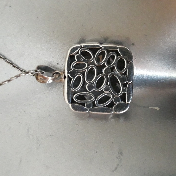 sterling silver pendant necklace - Picture 3 of 3